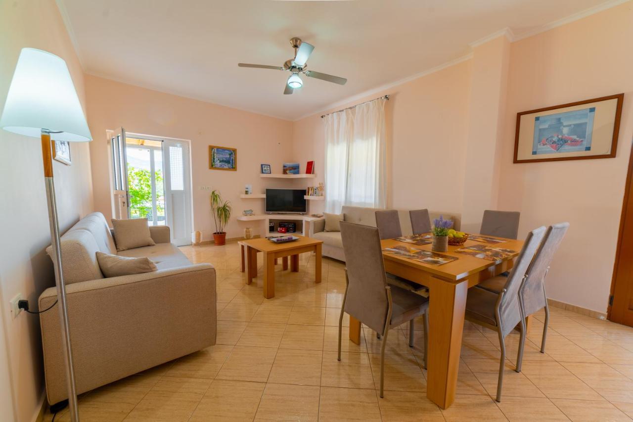 Dajana Apartments クサミル エクステリア 写真